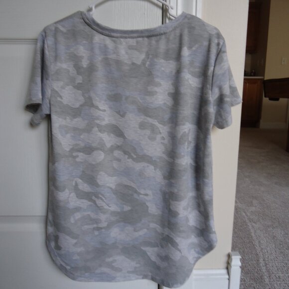 Jane and Delancey Tops M Bundle of 2 - Picture 9 of 12